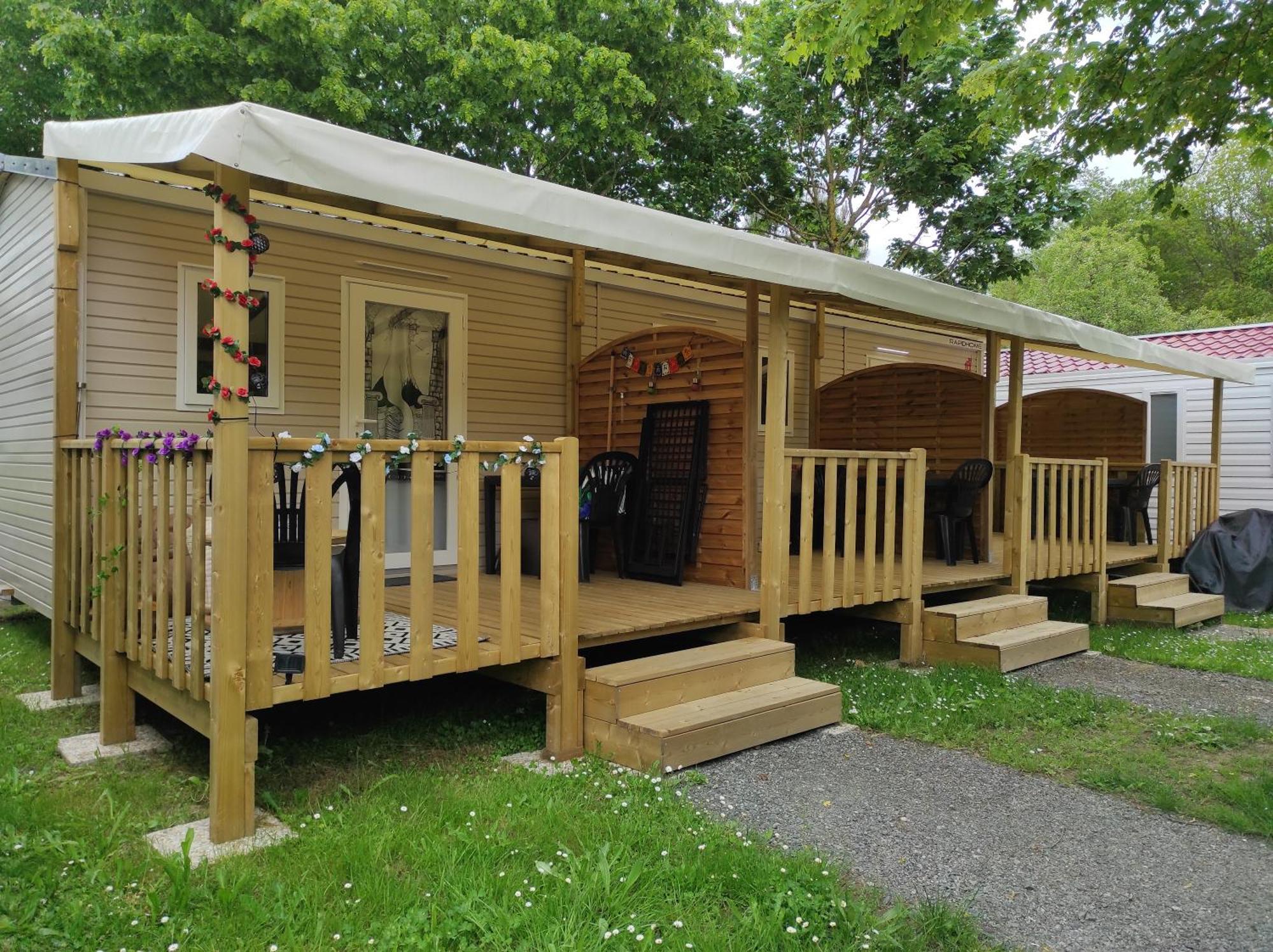 Camping Le Rouge Gorge **** 10' Puy Du Fou Сен-Лоран-сюр-Севр Экстерьер фото