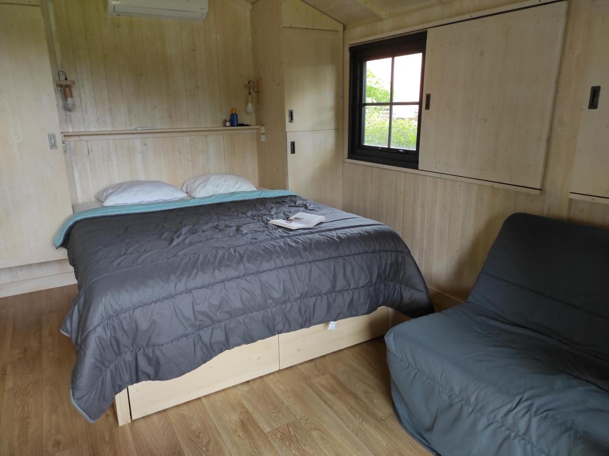 Camping Le Rouge Gorge **** 10' Puy Du Fou Сен-Лоран-сюр-Севр Экстерьер фото