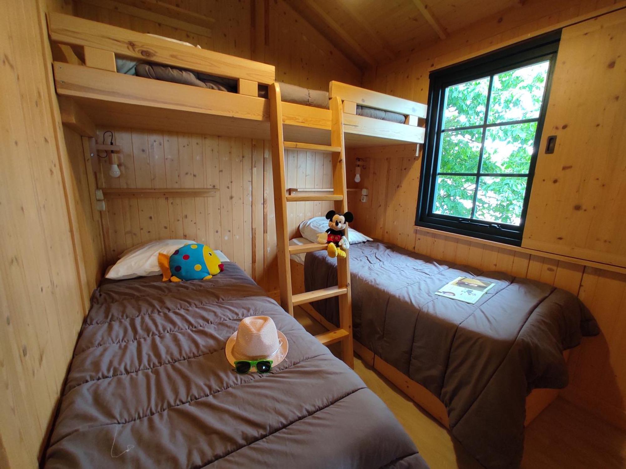 Camping Le Rouge Gorge **** 10' Puy Du Fou Сен-Лоран-сюр-Севр Экстерьер фото