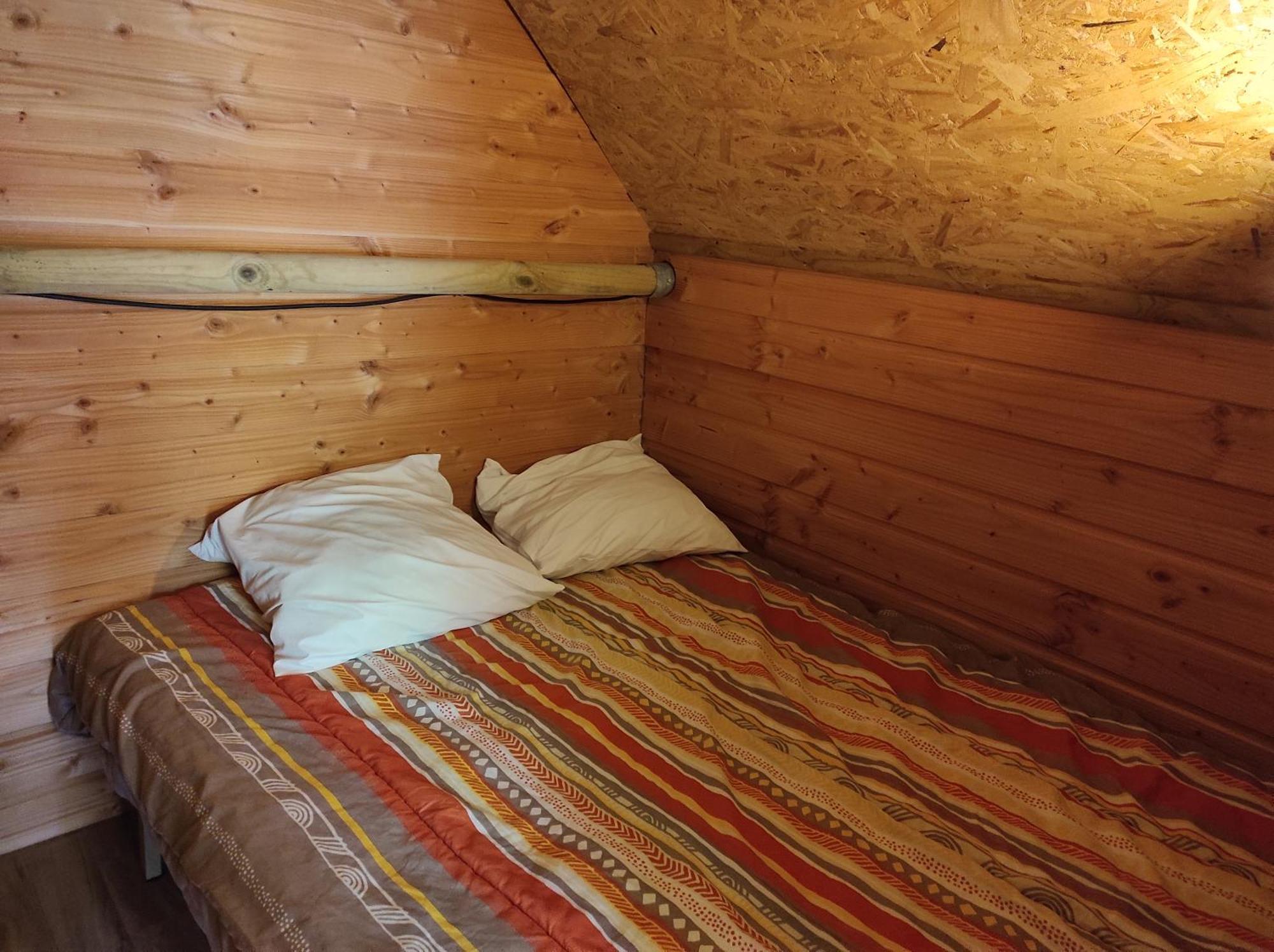 Camping Le Rouge Gorge **** 10' Puy Du Fou Сен-Лоран-сюр-Севр Экстерьер фото